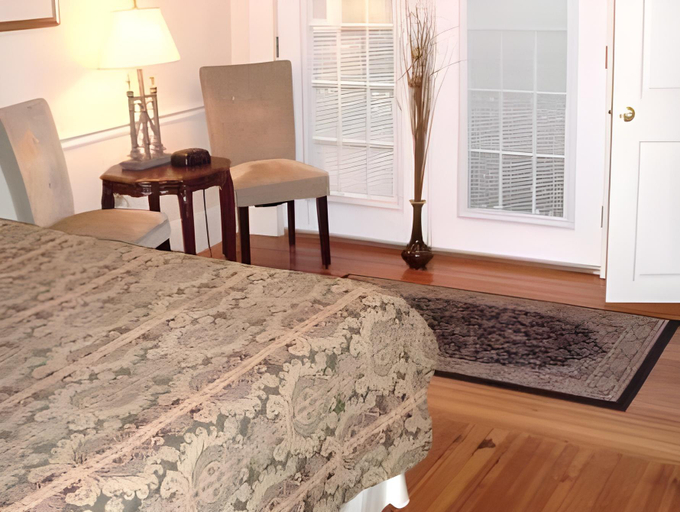 Bedroom 2, Inn on Bellevue, Newport