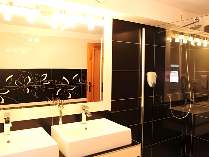 Bathroom 3, Hotel Mclimon, Nový Jičín