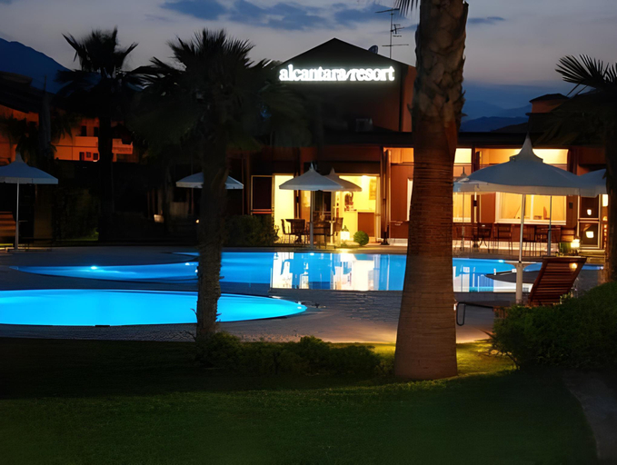 Sport & Beauty 2, Alcantara Resort, Charming & Relaxing Hotel , Adults Only 16 plus, Messina