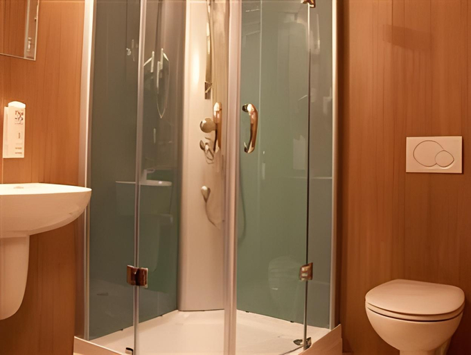 Bathroom 3, Fair-Price-Hotel, Hartberg-Fürstenfeld