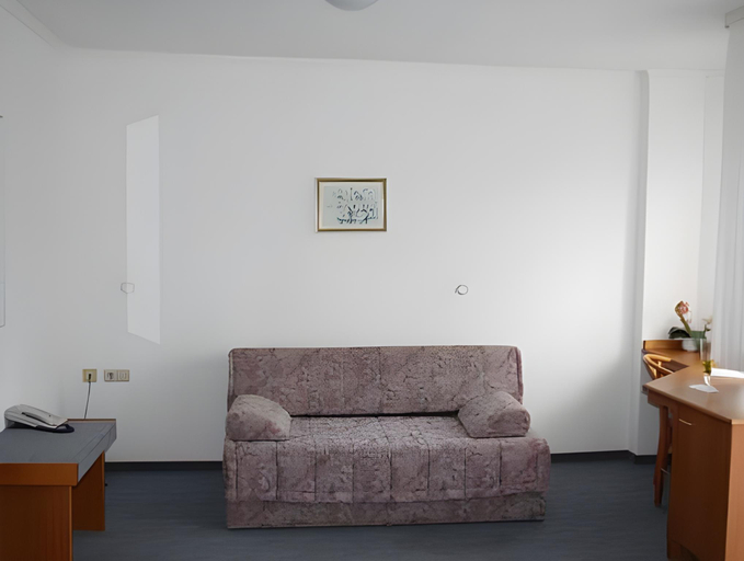 Others 5, Hotel am Exerzierplatz, Mannheim