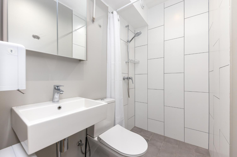 Bathroom 3, Reldor Motell, Pärnu