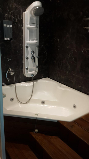 Bathroom 4, Constellation Coast Bed and Breakfast, Hualien