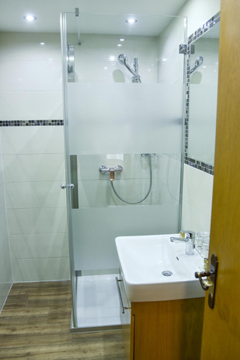 Bathroom, Gasthof Ramona, Innsbruck Land
