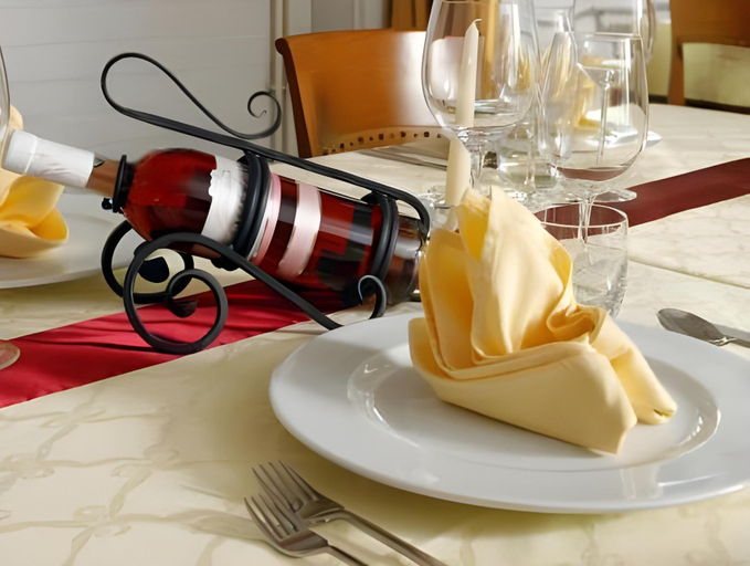 Food & Drinks 5, Hotel Faraon, Celje