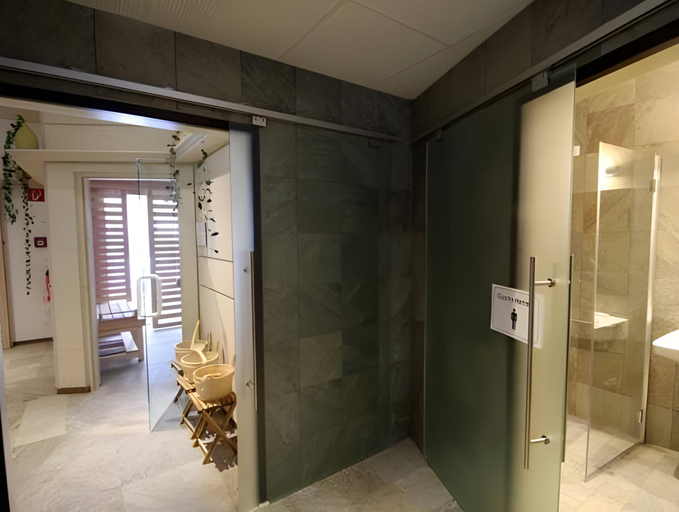 Bathroom 4, Educare, Villach Land