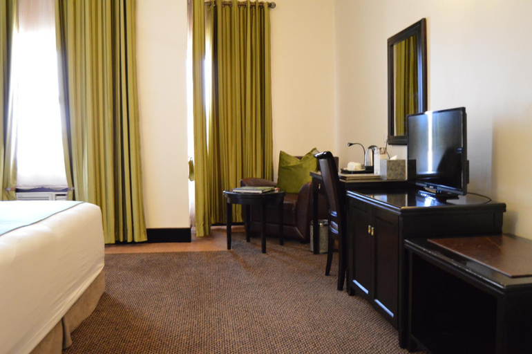 Bedroom 2, Majestic Five Hotel, Palapye