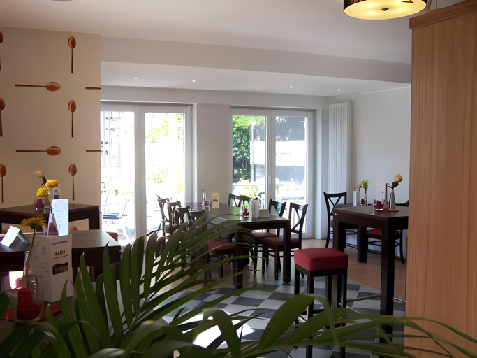 Others 4, Hotel Paffhausen, Westerwaldkreis