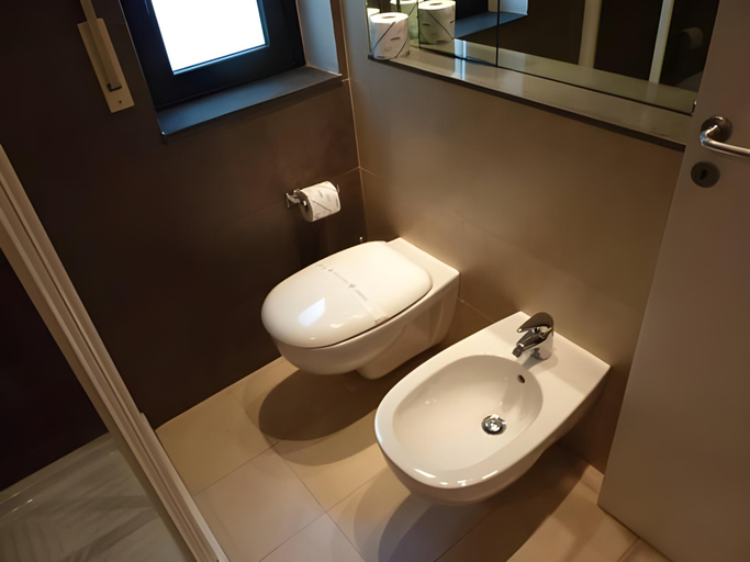 Bathroom 4, Residence Acqua del Conte, Messina