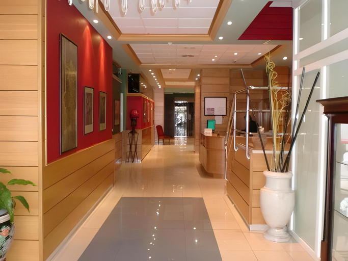 Others 4, Hotel Principe, Albacete