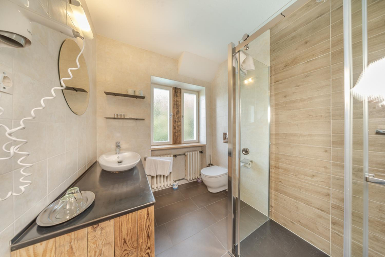 Bathroom 3, Garni Hotel Melissa, Bolzano