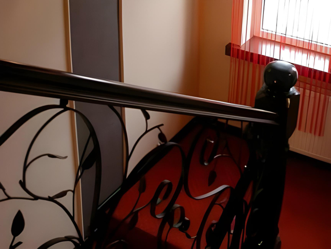 Others 5, Hotel i Restauracja Nad Jeziorem, Człuchów