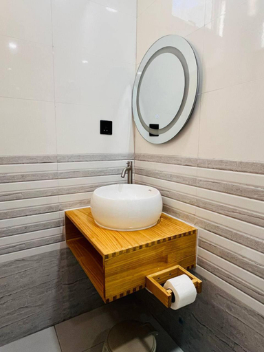 Bathroom 3, Futtaru Sands, Kaafu Atoll