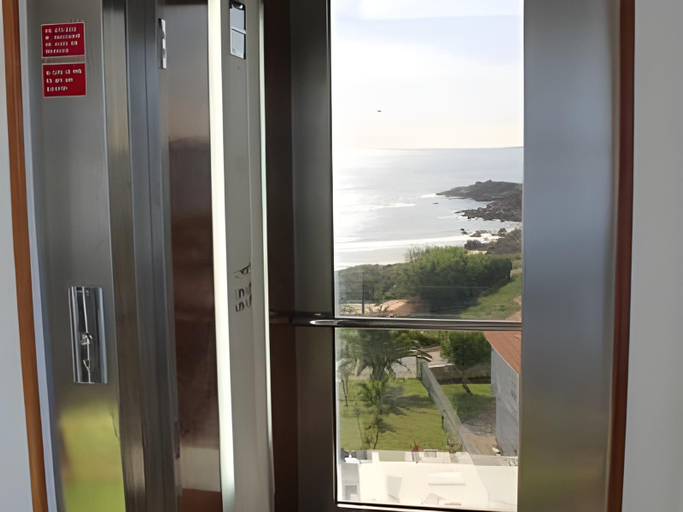 Others 4, Hotel Marola, Pontevedra