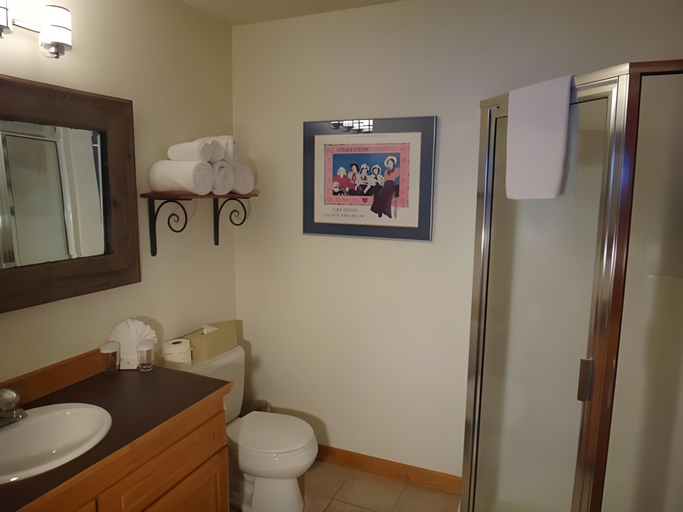 Bathroom 3, Inn on The Creek, Teton