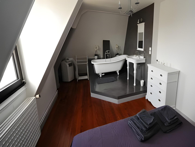 Bedroom 2, La Demeure de Laclais, Sarthe