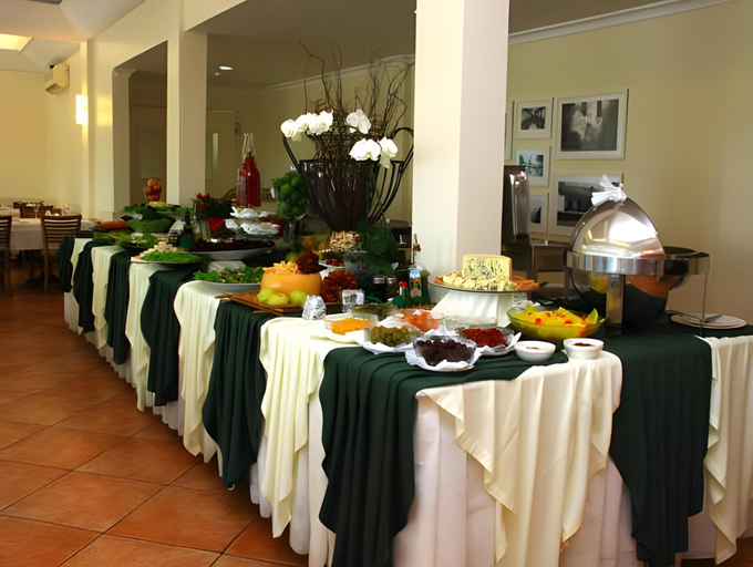 Food & Drinks 5, Itu Plaza Hotel, Itu