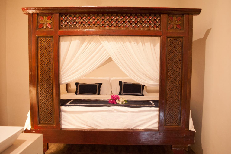 Bedroom 8