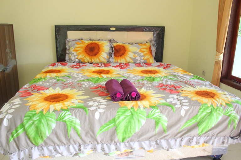Bedroom 13