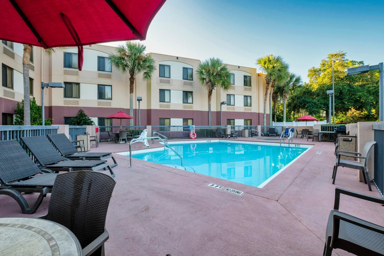 Sport & Beauty 4, Red Roof PLUS+ Palm Coast, Flagler