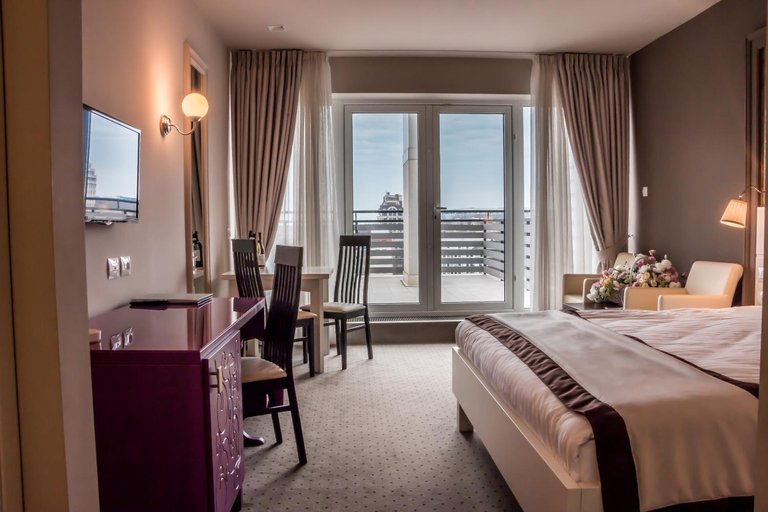 Bedroom 3, Business Hotel Continental, Odes'ka