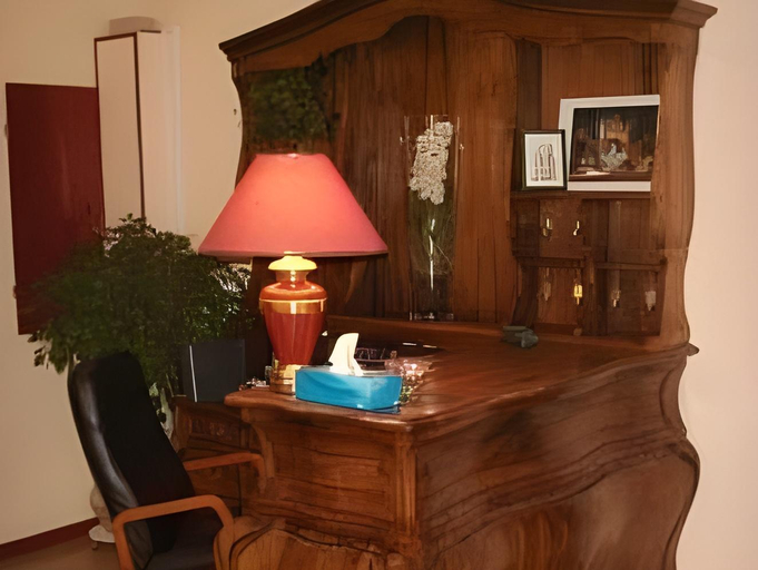 Others 4, Hotel Le Stanislas, Meurthe-et-Moselle