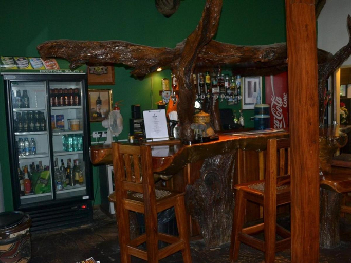 Food & Drinks 4, Caprivi River Lodge, Sesheke