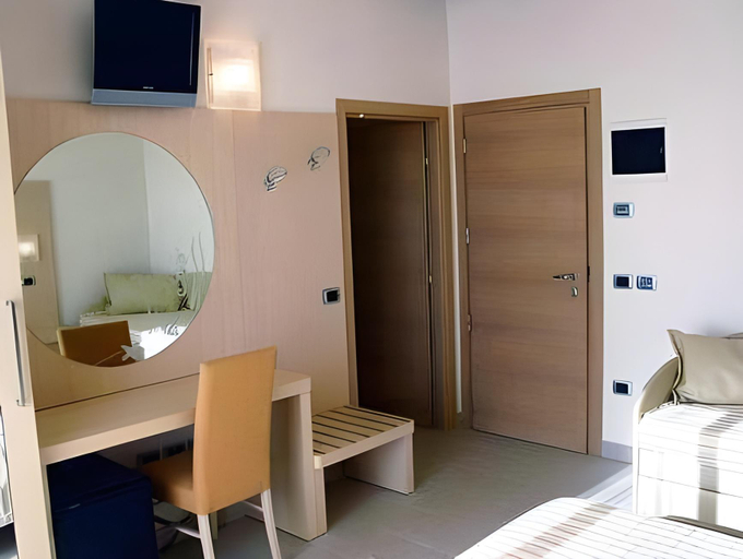 Bedroom 3, Hotel Granada, Ravenna