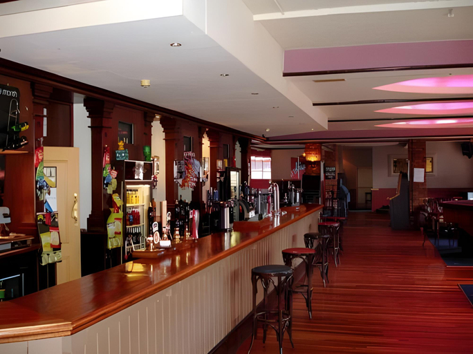 Food & Drinks 3, The Raven, Northamptonshire