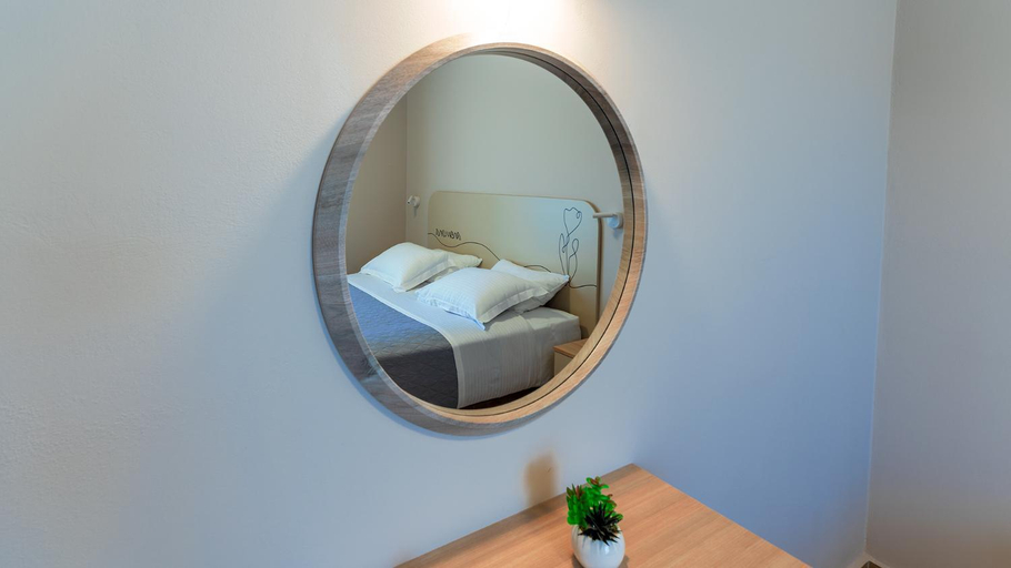 Others 2, Vakakis Family Luxury Studios, Crete