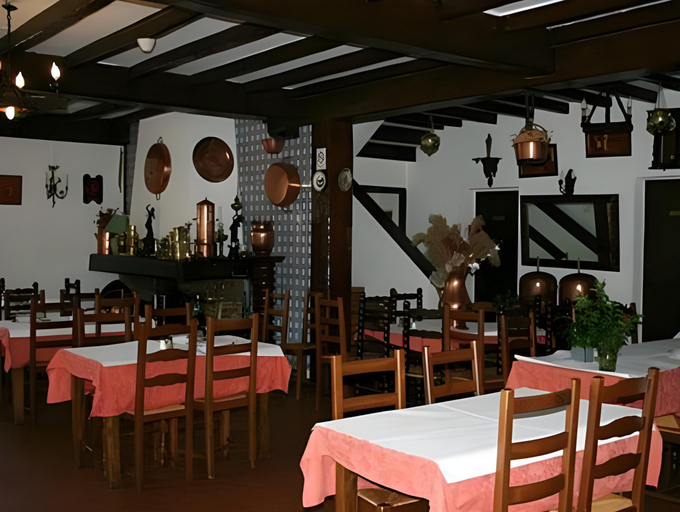 Food & Drinks 2, Hotel Trinquet, Pyrénées-Atlantiques