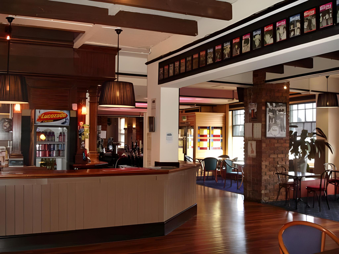 Food & Drinks 5, The Raven, Northamptonshire