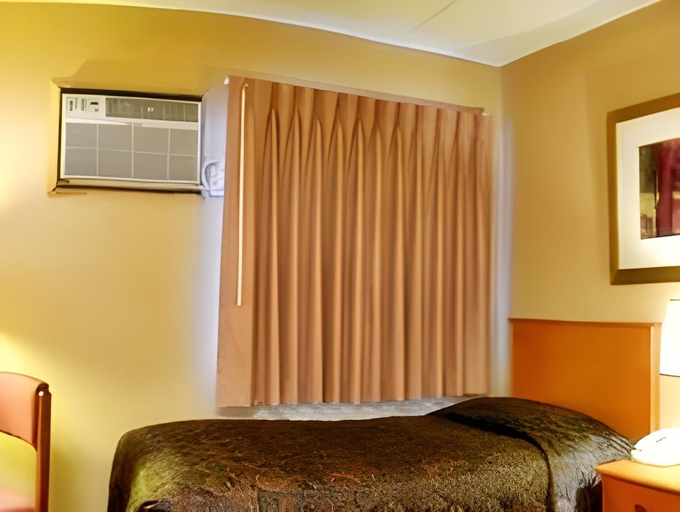 Bedroom 4, Bridger Inn Hotel Downtown, Clark