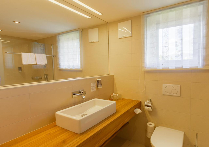 Bathroom 1