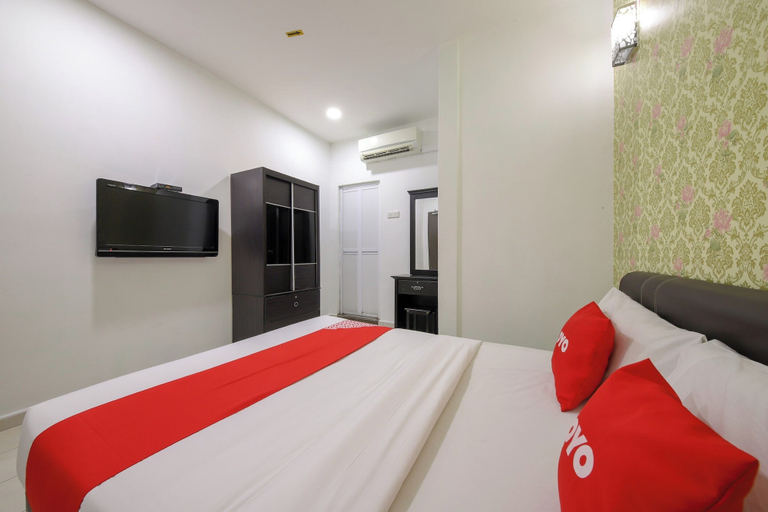 Bedroom 5, OYO 89497 Dream Nur Hotel, Malacca City