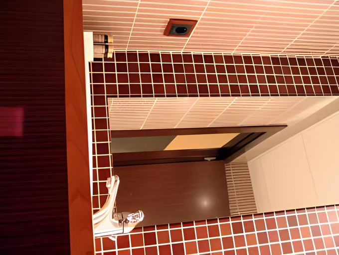 Bathroom 2, Buenavista, Cuenca