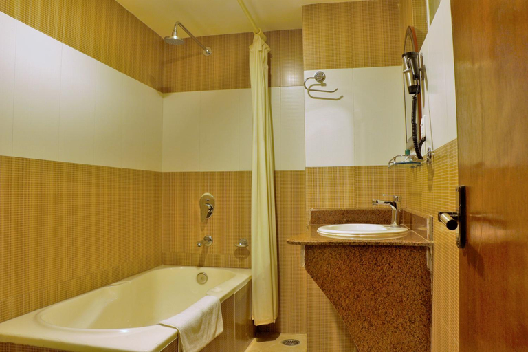Bathroom 4, Hotel City Inn, Gandaki
