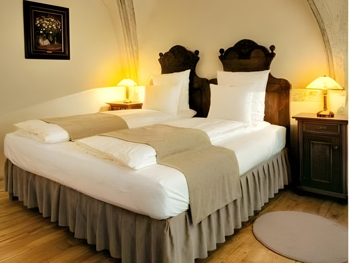 Others 3, Fronius Residence, Sighisoara