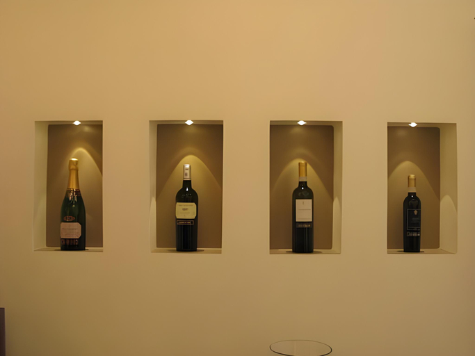 Others 5, Spazio[Bianco], Torino