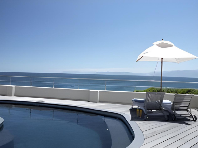 Sport & Beauty 2, Sea Star Cliff Lodge, Overberg