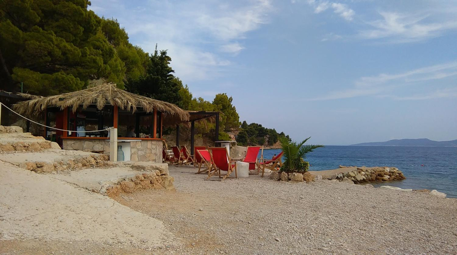 Others 4, Renovated Old Stone House, Omiš