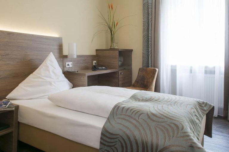 Bedroom 6