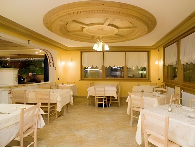 Food & Drinks 5, Hotel Alba, Sondrio