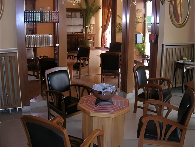 Food & Drinks 5, Hotel Dandy Rouen centre, Seine-Maritime