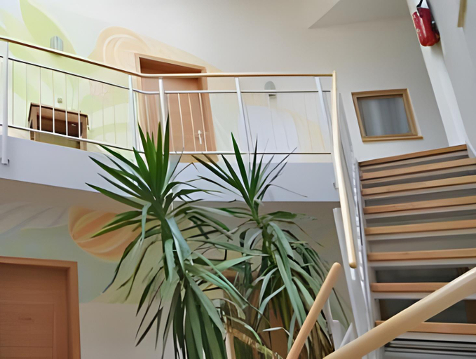 Others 2, Hotel Grunwald, Ansbach