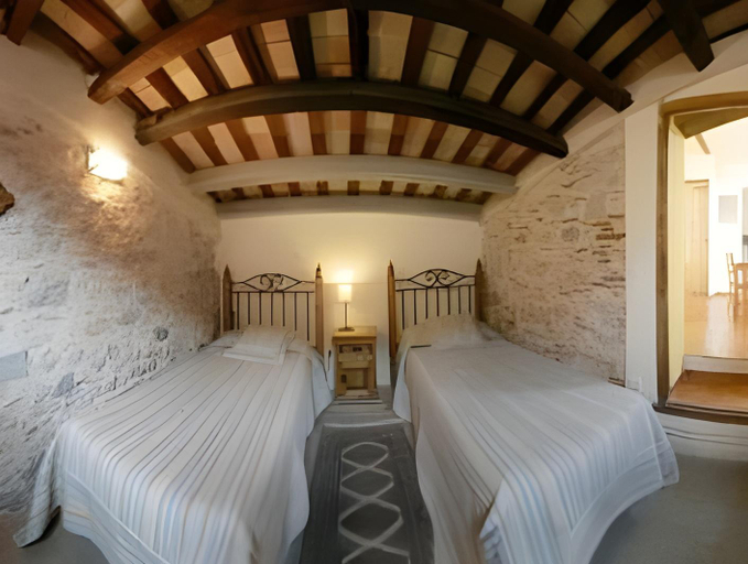 Bedroom 3, Casa Cundaro, Girona