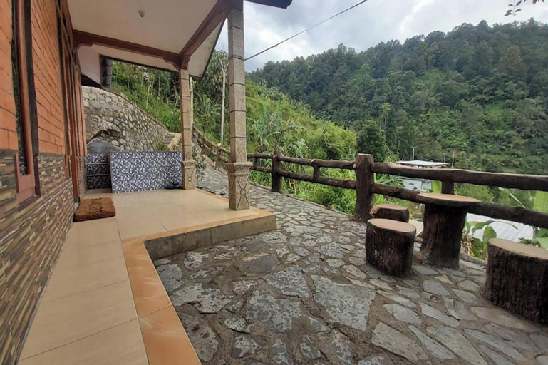 Exterior & Views 4, Villa Zoya 2, Bogor