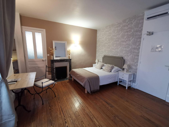 Bedroom 22