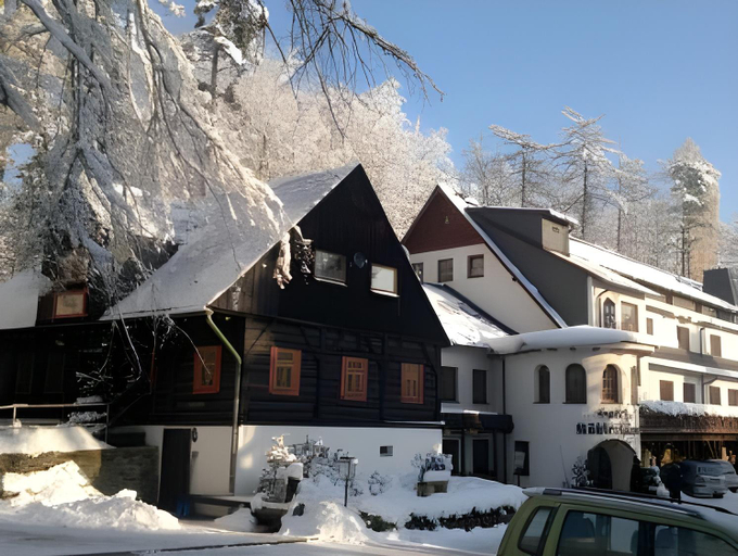 Others 3, Hotel und Restaurant Köhlerhütte, Erzgebirgskreis