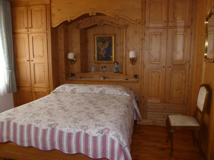 Others 3, Cadore Haus, Belluno